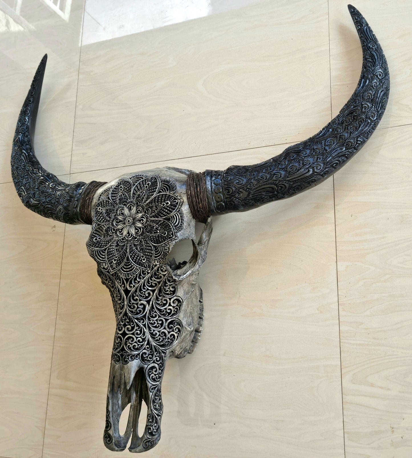 Carve buffalo skull carving mandala leaf with carved horn